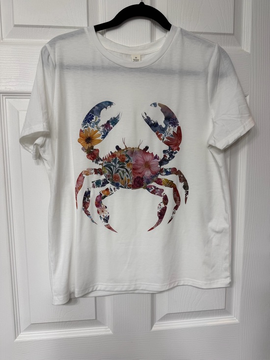 Tops - Floral Crab Graphic Tee - White